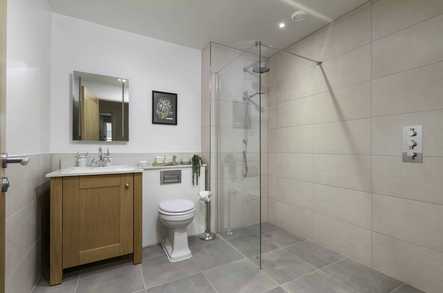 4 Maple Grange image 2