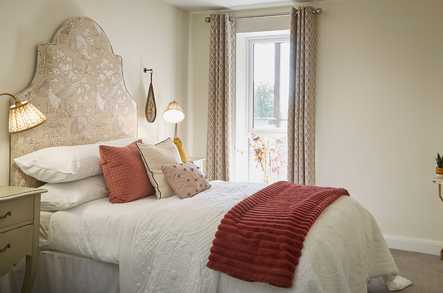 Riverside Gardens - Apartment 38 - 2 Bed En-Suite image 4