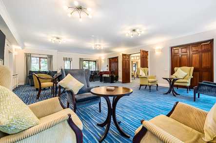 Emmbrook Court Retirement Living Reading  - 1