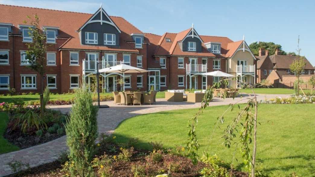 Horton Mill Court Retirement Living Droitwich wellbeing-carousel - 1