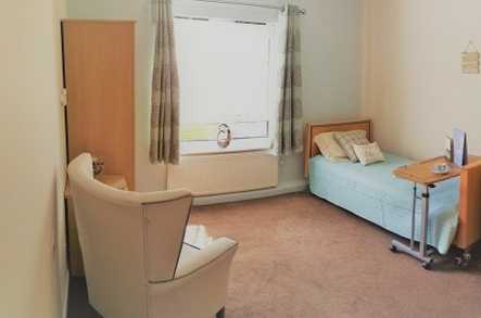 Rustington Hall Nursing Home Care Home Littlehampton  - 4