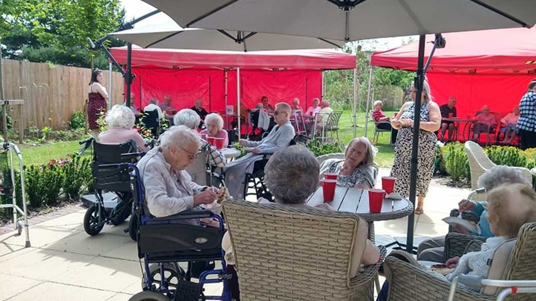 Belvedere House Care Home Chesterfield activities-carousel - 3