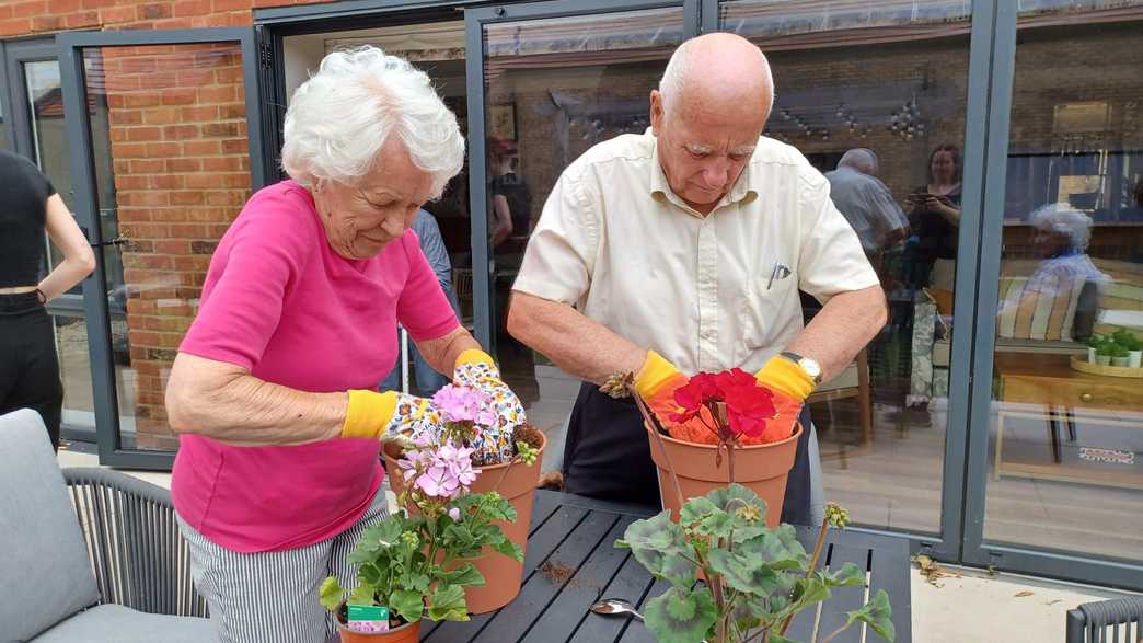 Clarendon House Care Home Buckingham activities-carousel - 1