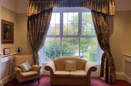 Alveston Leys Care Home Care Home Stratford Upon Avon  - 2