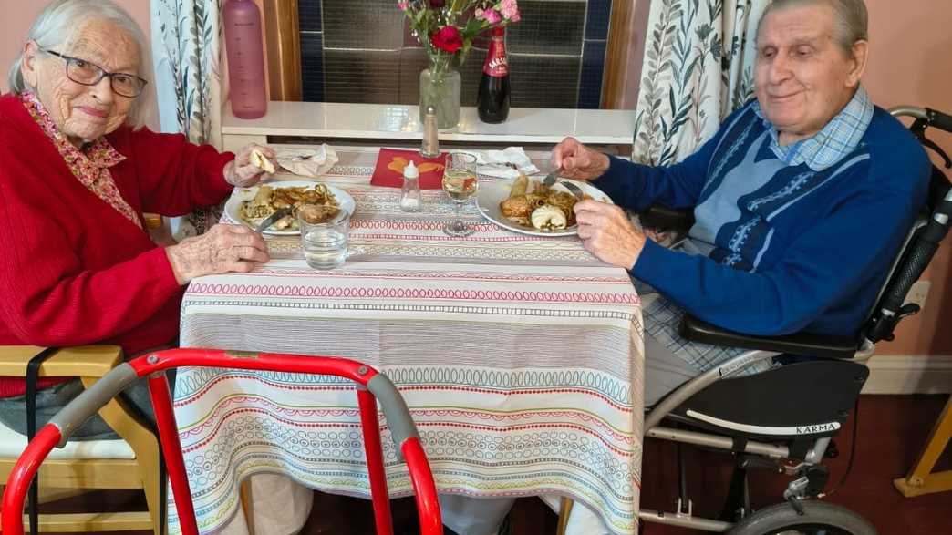 Cambrian Lodge Care Home Portishead meals-carousel - 2