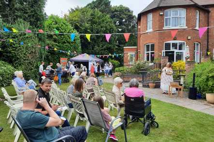 Engelberg Care Home Wolverhampton  - 5