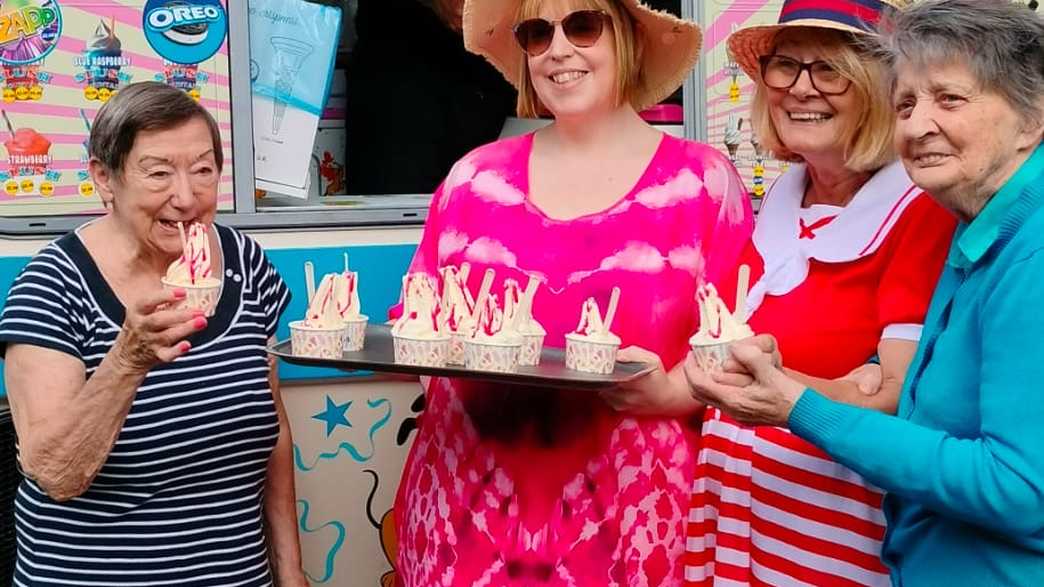 Wickham Care Home Care Home Chelmsford activities-carousel - 2