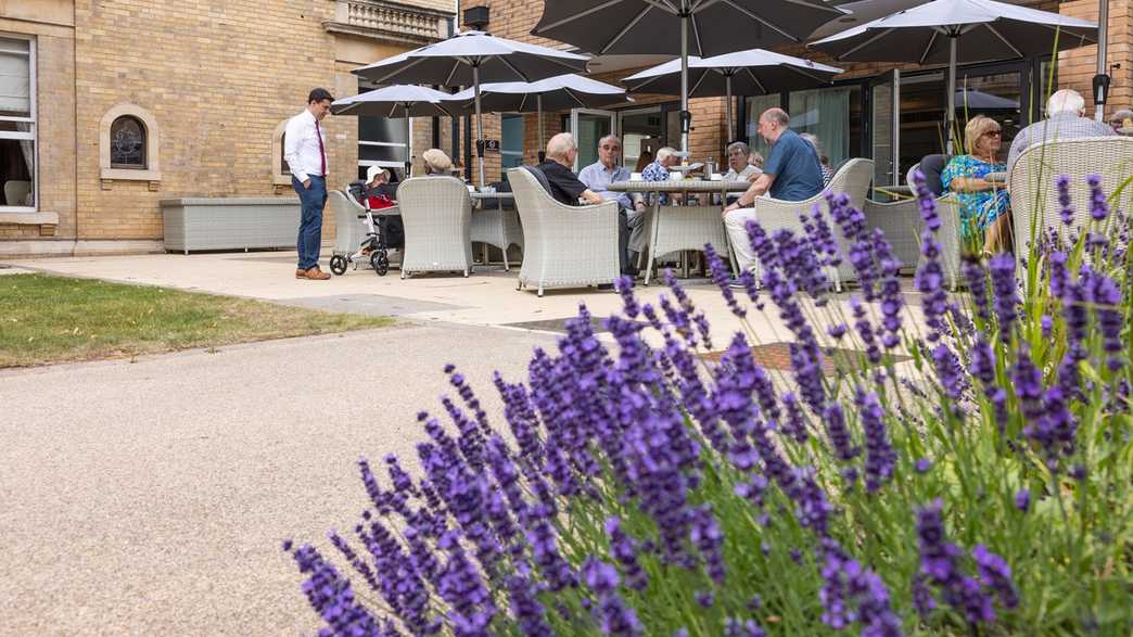 Battenhall House Retirement Living Worcester lifestyle-carousel - 3