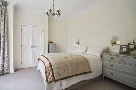 Newlands of Stow Apartment 21 image 2