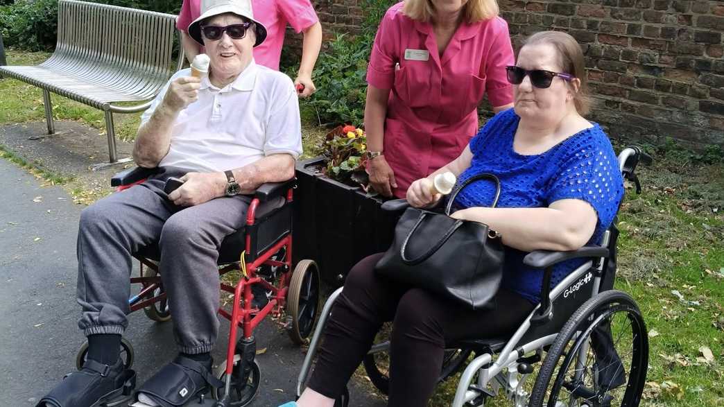 The Georgians Nursing Home Care Home Boston activities-carousel - 3
