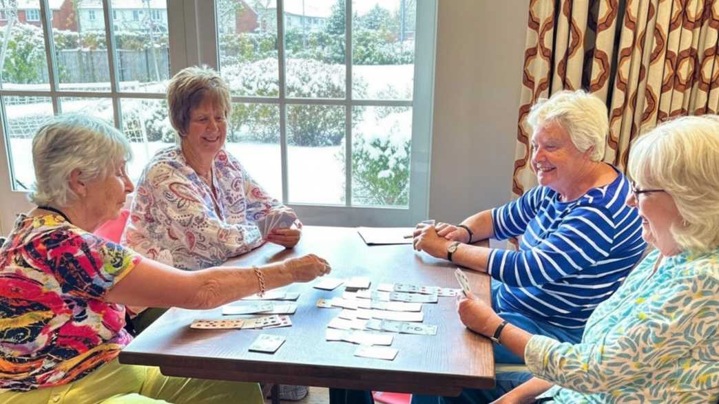 Haddenham Park Care Home Aylesbury activities-carousel - 8