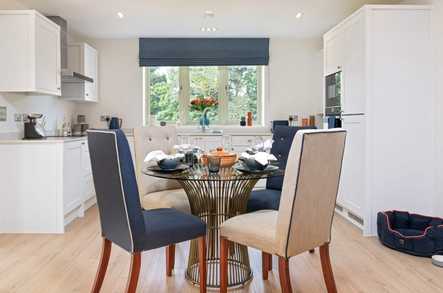 5 Maple Grange image 4