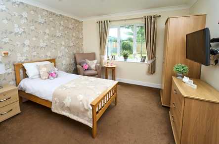 Meadowfields Care Home Care Home Stafford  - 3