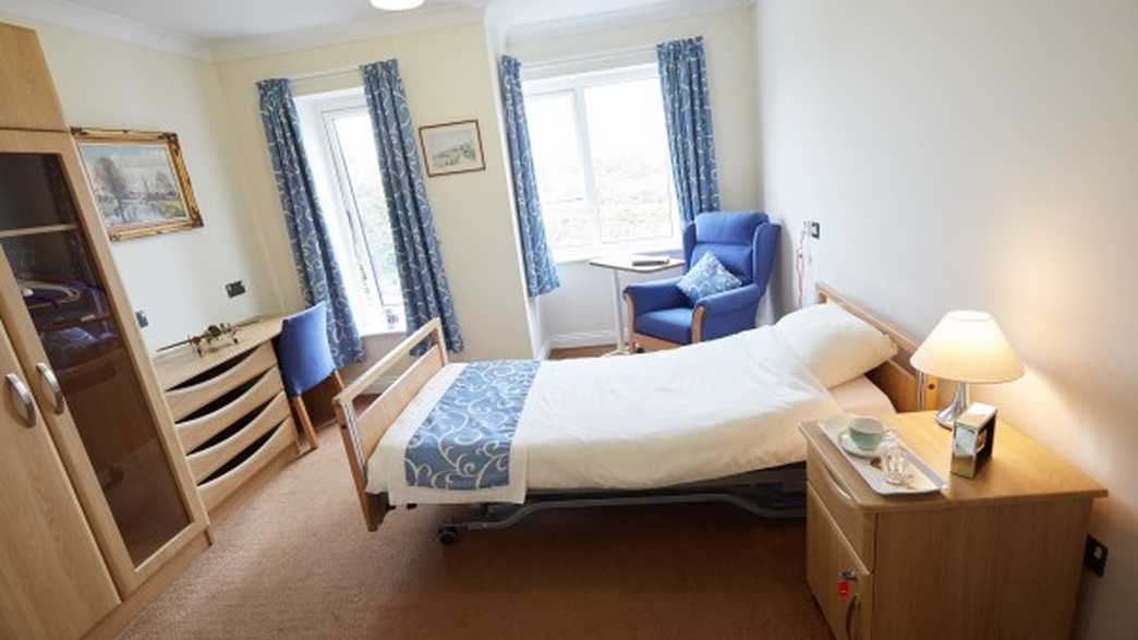 Apple Trees Care & Reablement Centre Care Home Grantham accommodation-carousel - 1