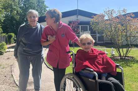 Meadowview Care Home Care Home Warrington  - 2