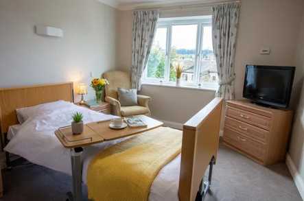 Crossley House Care Home Bradford  - 5