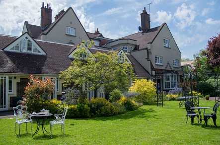 Compton Lodge Care Home London  - 5