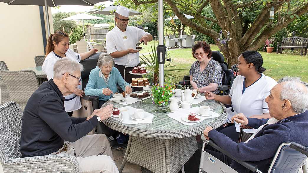 Ashton Lodge Nursing Home Care Home Sunbury On Thames activities-carousel - 3