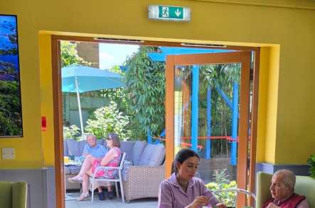 Poplars Care Home Care Home Ruislip  - 4