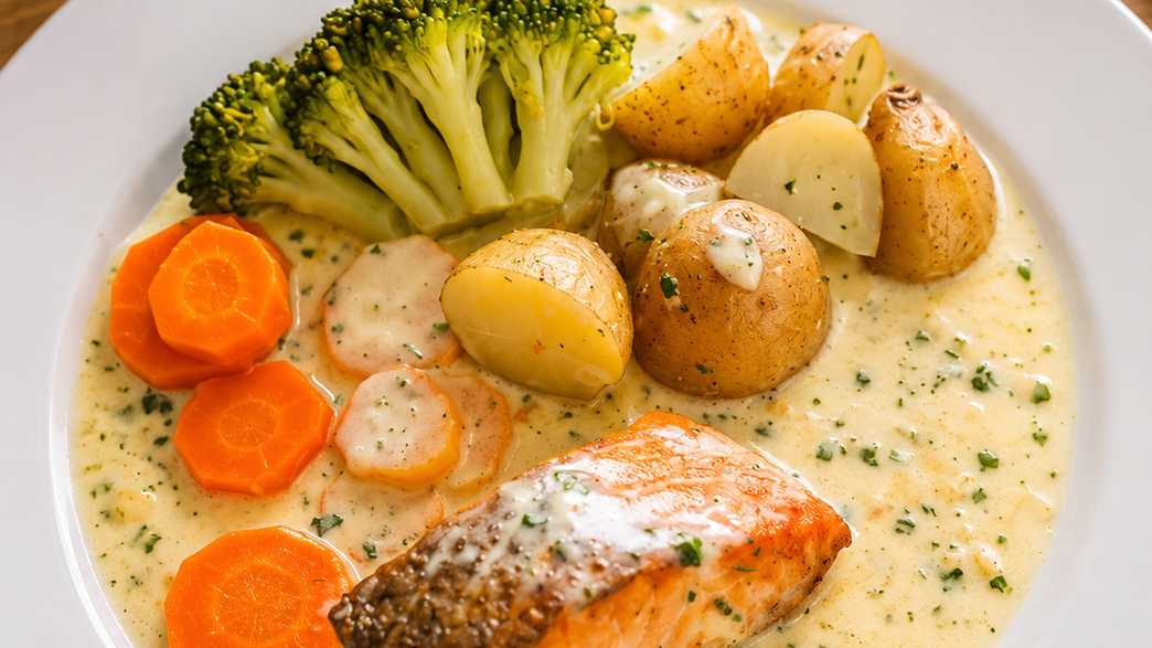 Ashfield Care Home Exmouth meals-carousel - 5