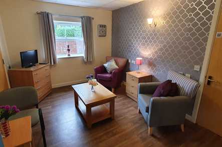 Alpine Lodge Care Home Sheffield  - 2