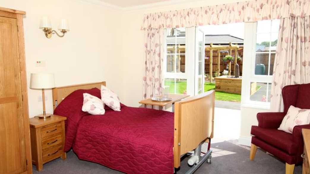 Beaufort Grange Care Home Bristol accommodation-carousel - 1