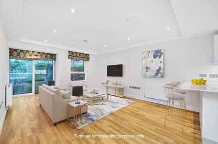 Battersea Place Apt 44 image 2