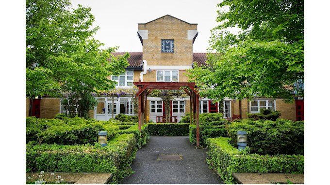 Aashna House Residential Care Home - Sanctuary Care | London, SW16 5BP