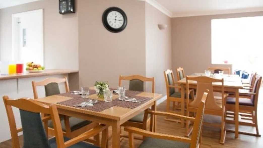 Abbotsleigh Mews Care Home Care Home Sidcup meals-carousel - 2