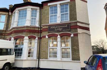 Abbottswood Lodge Residential Care Home Care Home Southend On Sea  - 1