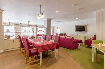 Abney Court Care Home Cheadle  - 3