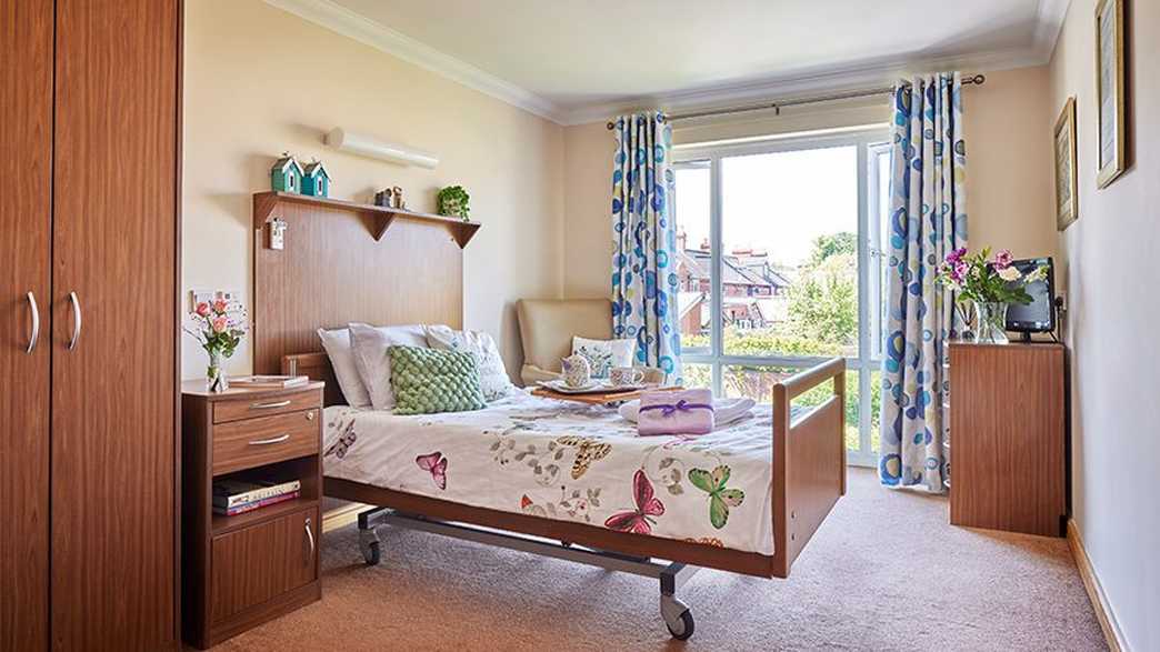Acacia Lodge Care Home Henley-on-Thames accommodation-carousel - 1