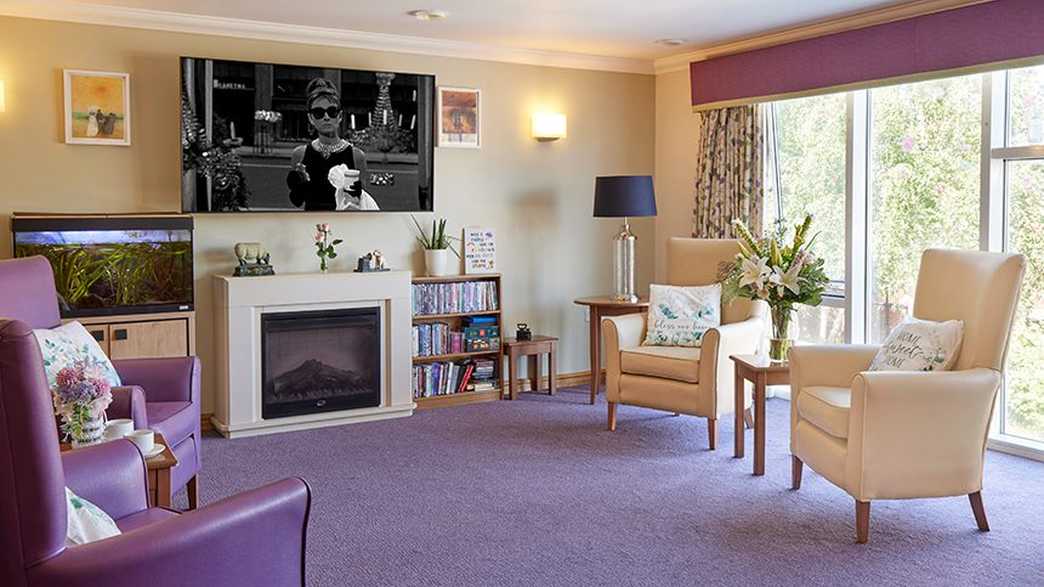 Acacia Lodge Care Home Henley-on-Thames buildings-carousel - 3