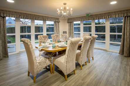 Acorn Court Care Home Care Home Redhill  - 4
