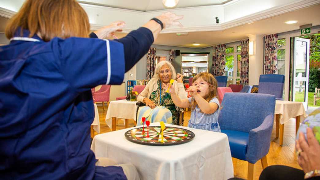 Whitgift House Care Home Croydon buildings-carousel - 3