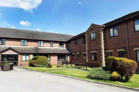 Aden House Care Home Care Home Huddersfield  - 1