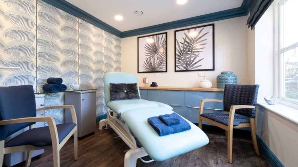 Admiral Court Care Home Leigh On Sea, SS9 3HP