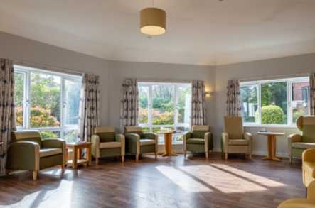 Allingham House Care Centre Care Home Altrincham  - 3