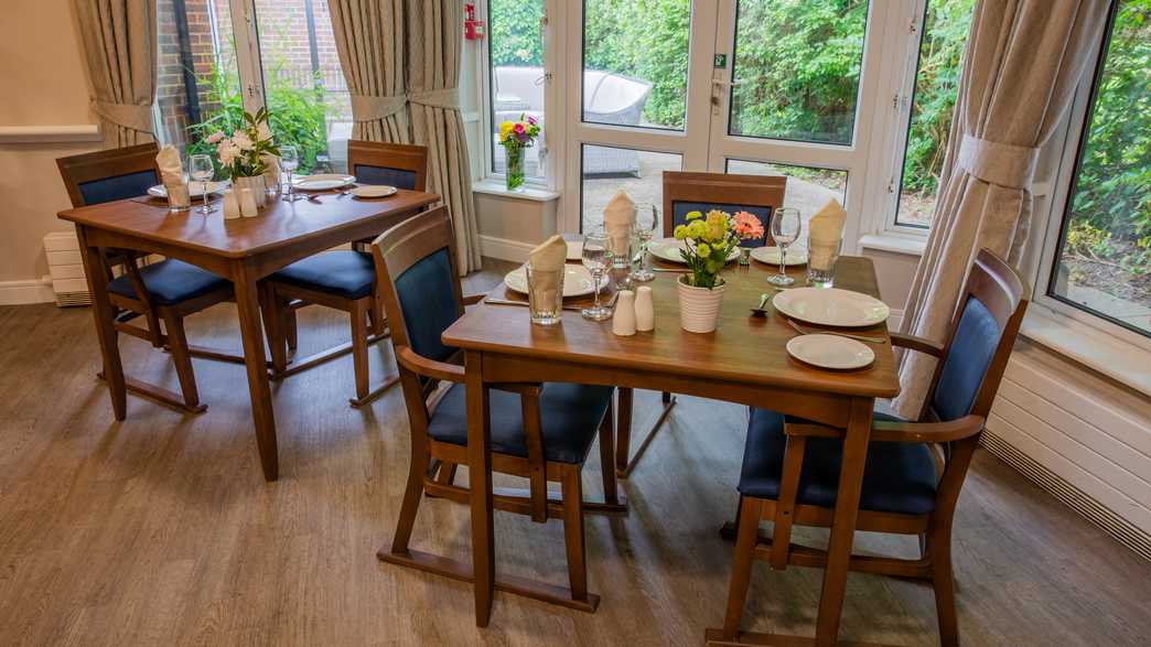 Allington Court Care Home Care Home St Albans buildings-carousel - 3