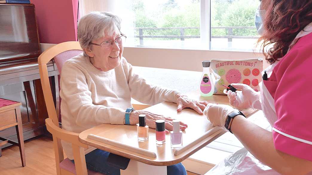 Moorhouse Care Home Hindhead activities-carousel - 2