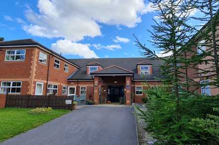 Alpine Lodge Care Home Sheffield  - 1