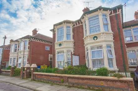 Alton Manor Care Home - Portsmouth Care Home Southsea  - 1