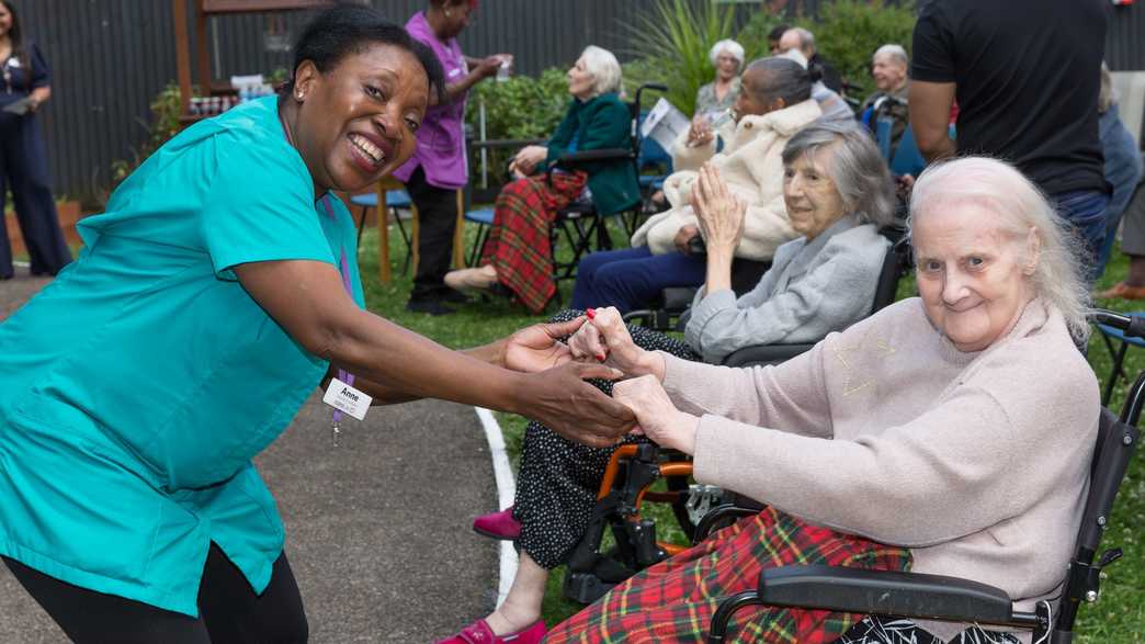 Amberley Lodge - Purley Care Home Purley activities-carousel - 1