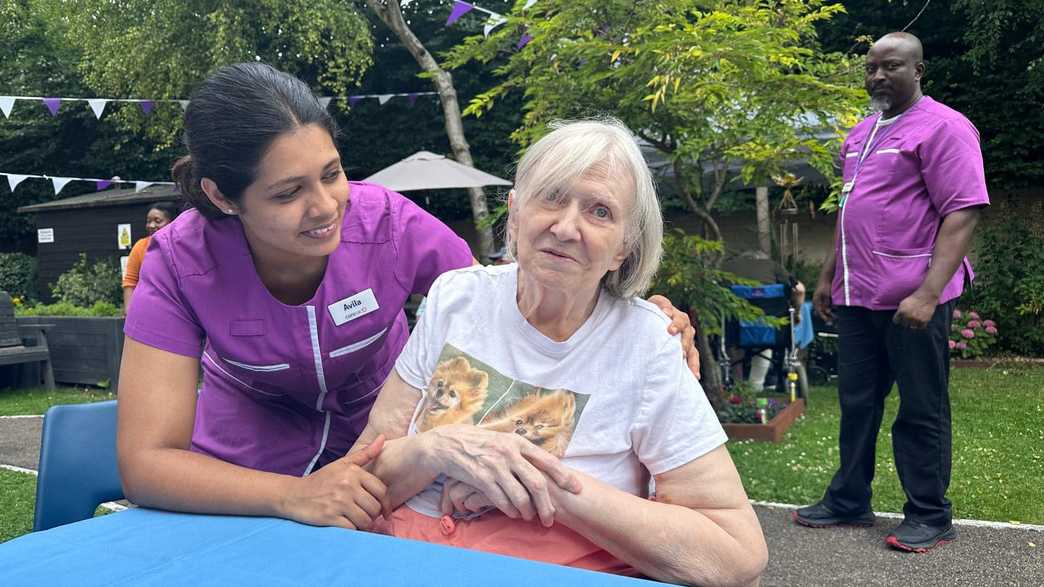 Amberley Lodge - Purley Care Home Purley activities-carousel - 11