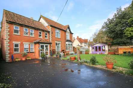 Angels (Stratton House) Limited Care Home Burnham On Sea  - 1