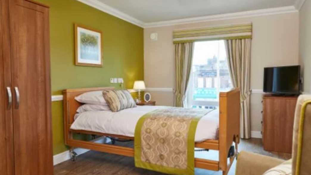 Appletree Court Care Home Care Home Edgware accommodation-carousel - 1