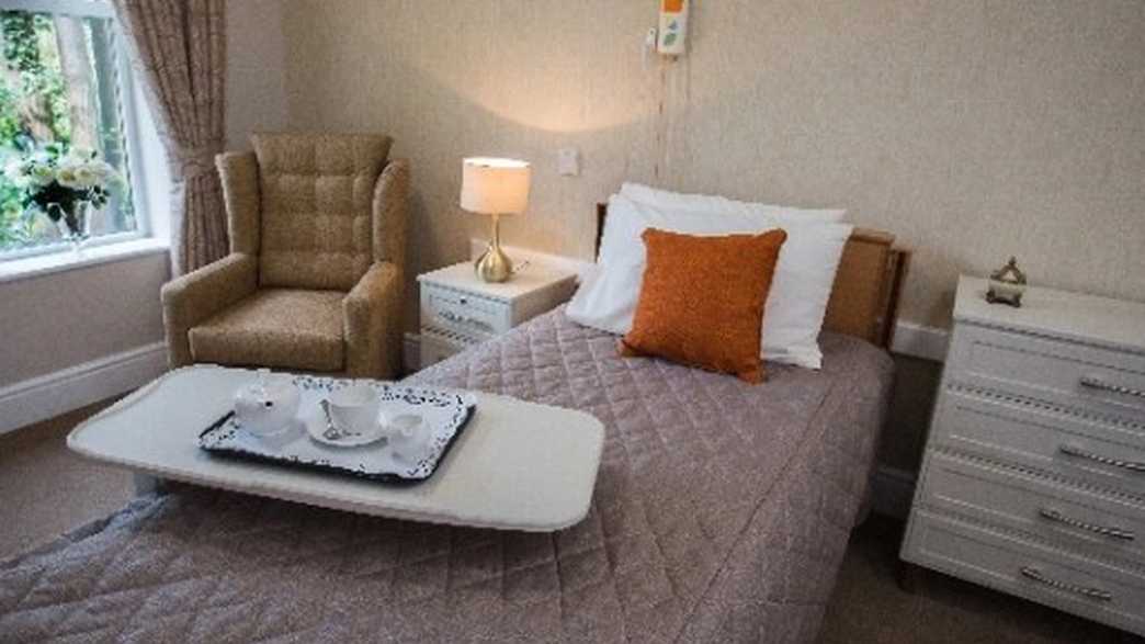 Ardenlea Grove Care Home Care Home Solihull accommodation-carousel - 1