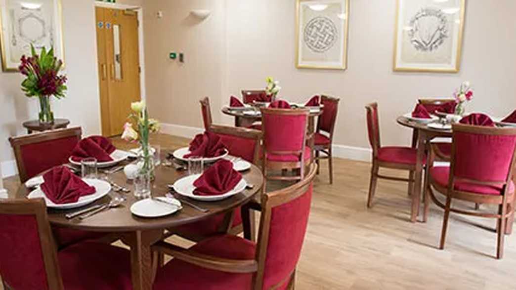 Ardenlea Grove Care Home Care Home Solihull meals-carousel - 2