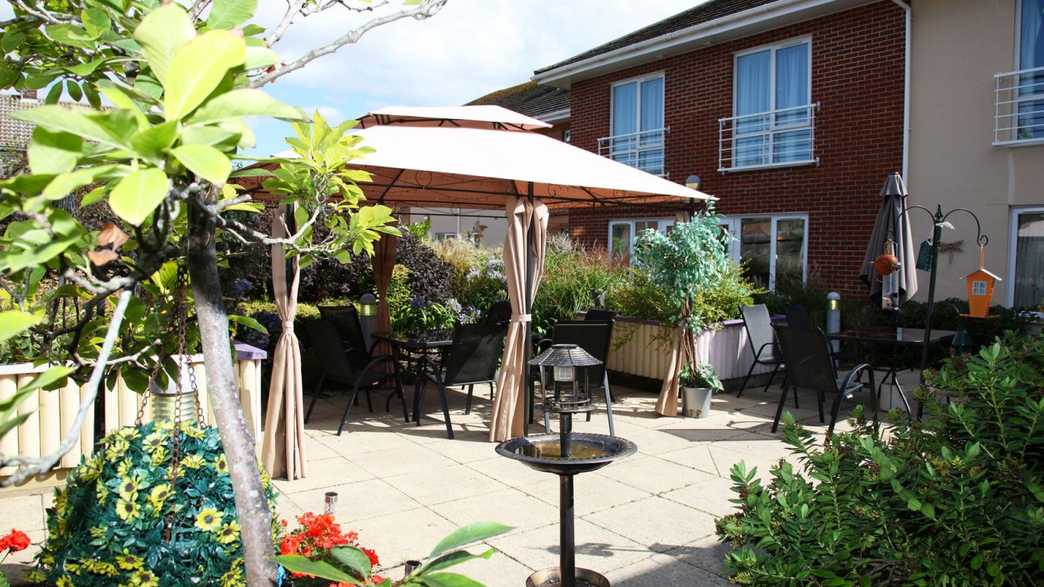Aspen Grange Care Home Care Home Braintree buildings-carousel - 4