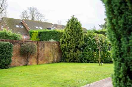 Buxton Lodge Care Home Care Home Caterham  - 5